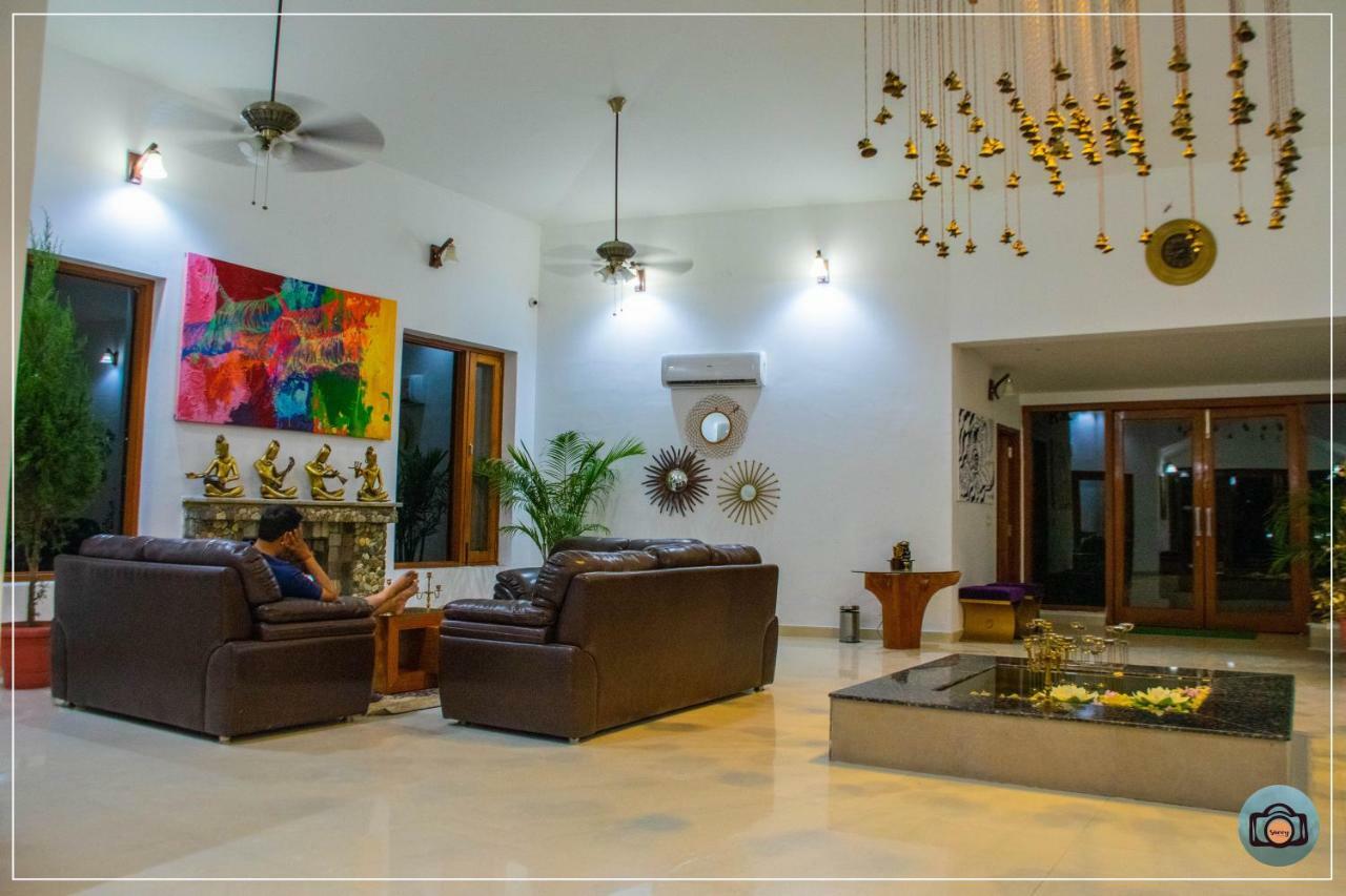 Aura Corbett Resort Corbett National Park Bagian luar foto