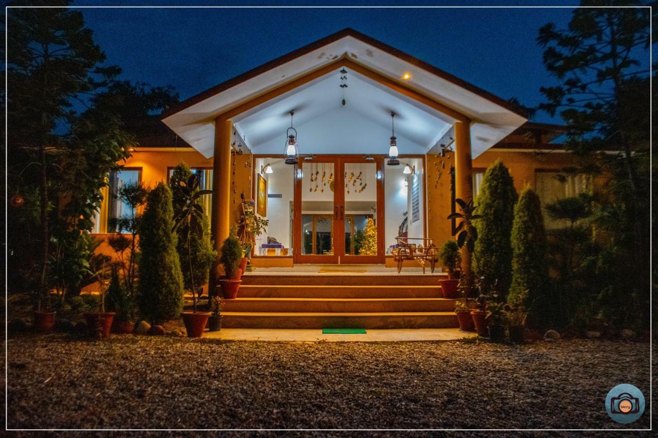 Aura Corbett Resort Corbett National Park Bagian luar foto