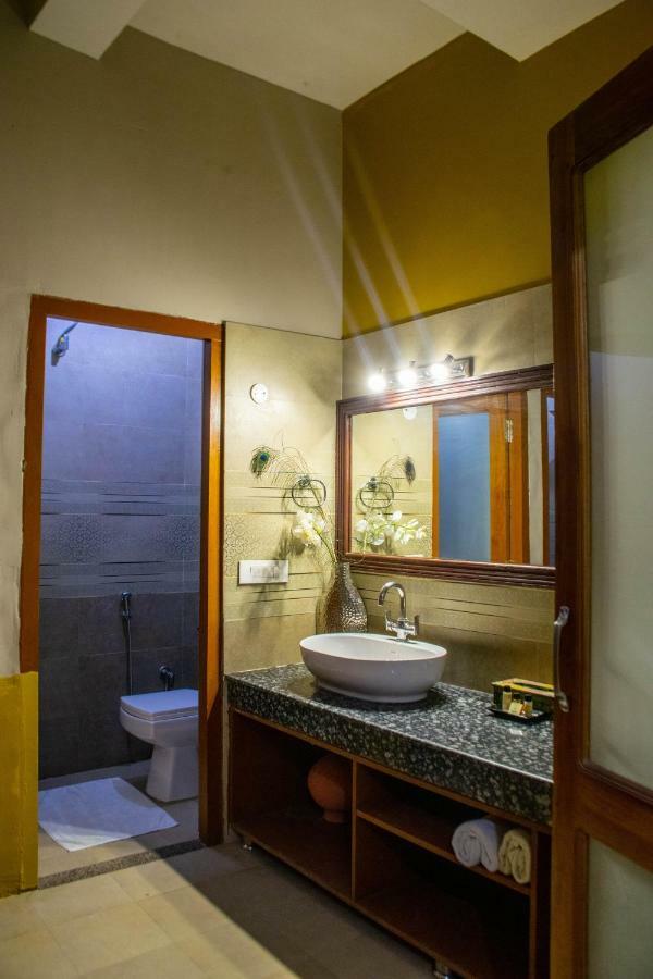 Aura Corbett Resort Corbett National Park Bagian luar foto