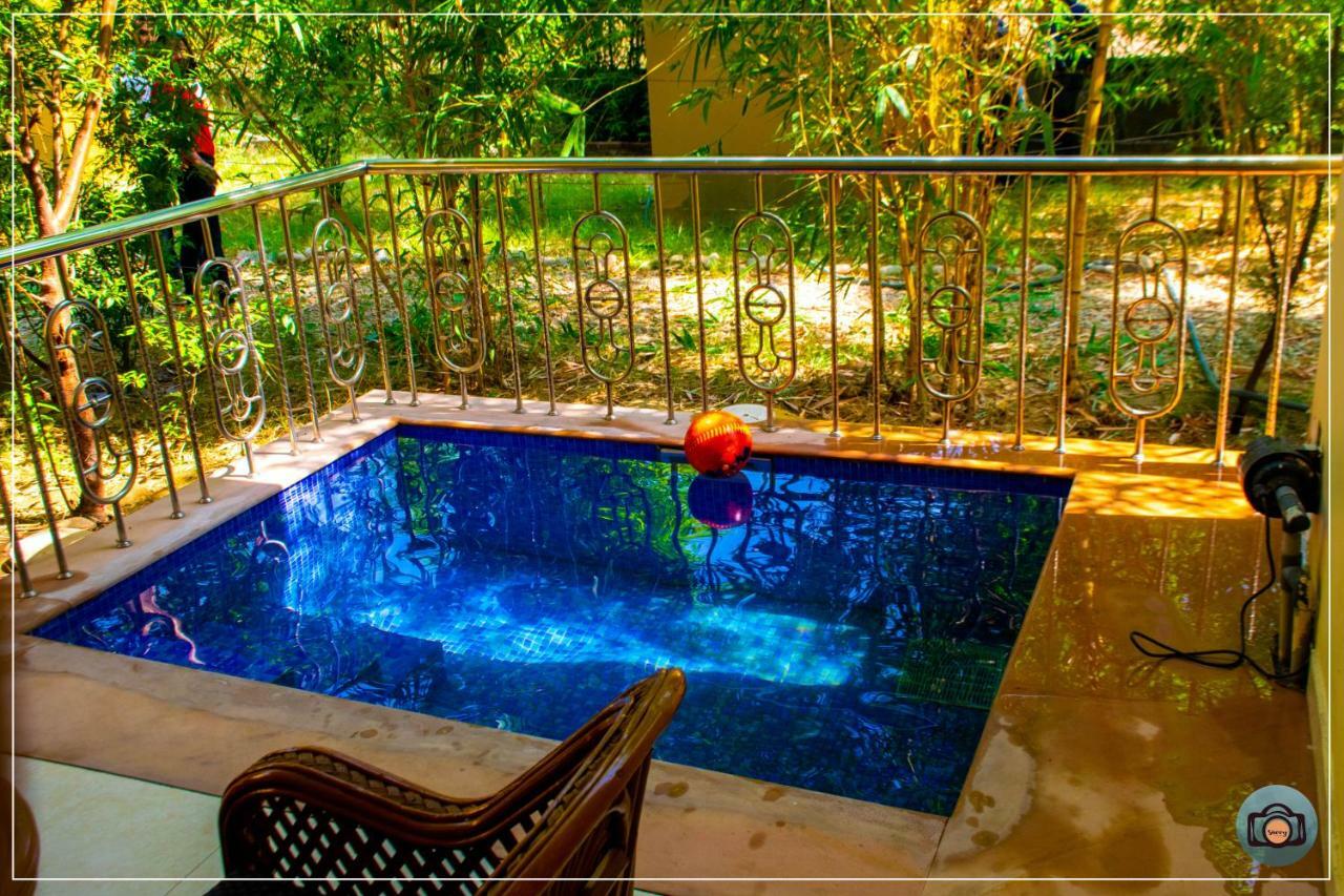 Aura Corbett Resort Corbett National Park Bagian luar foto